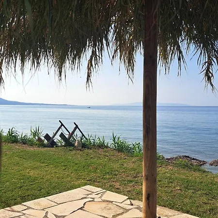Alekos Houses-caretta